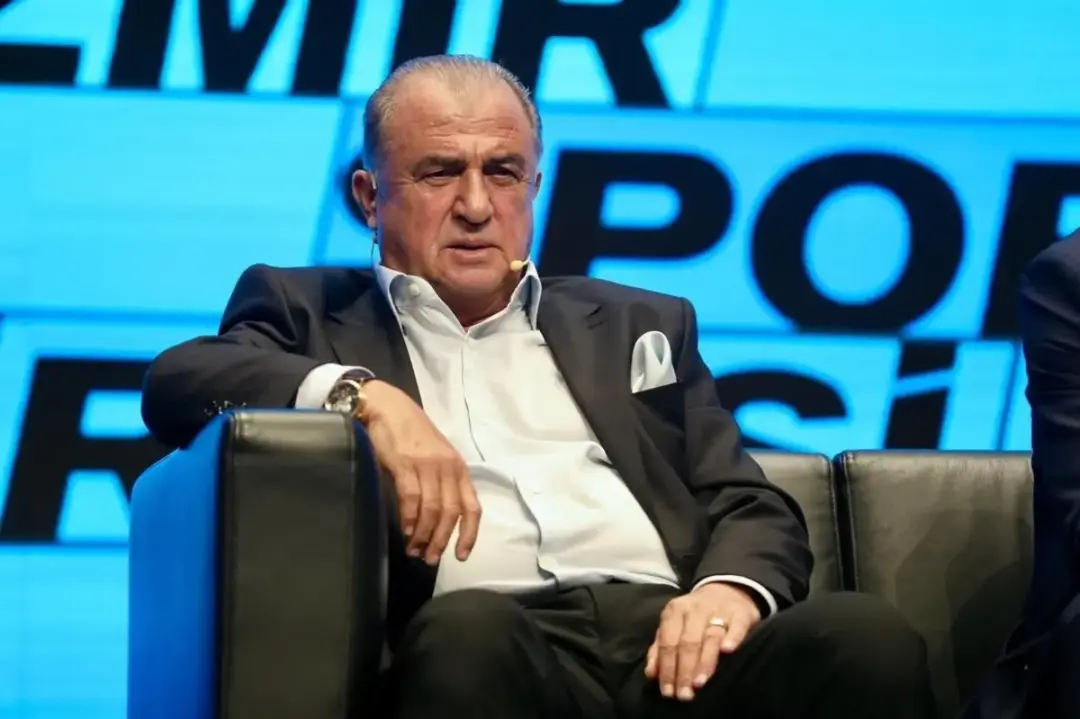 Fatih Terim’den Okan Buruk açıklaması! “Buradan kalkmaları lazım”